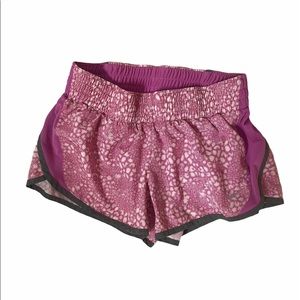 NIKE women’s running shorts, size Small